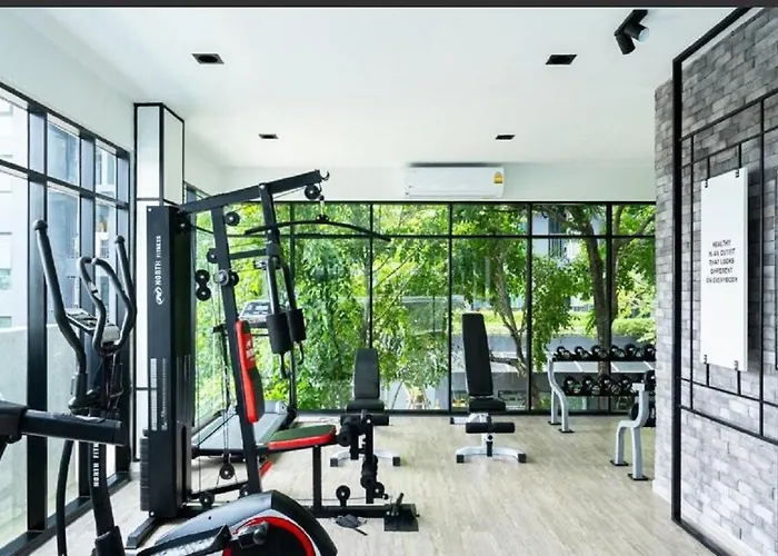 The Excel Groove Condo At Lasalle 52